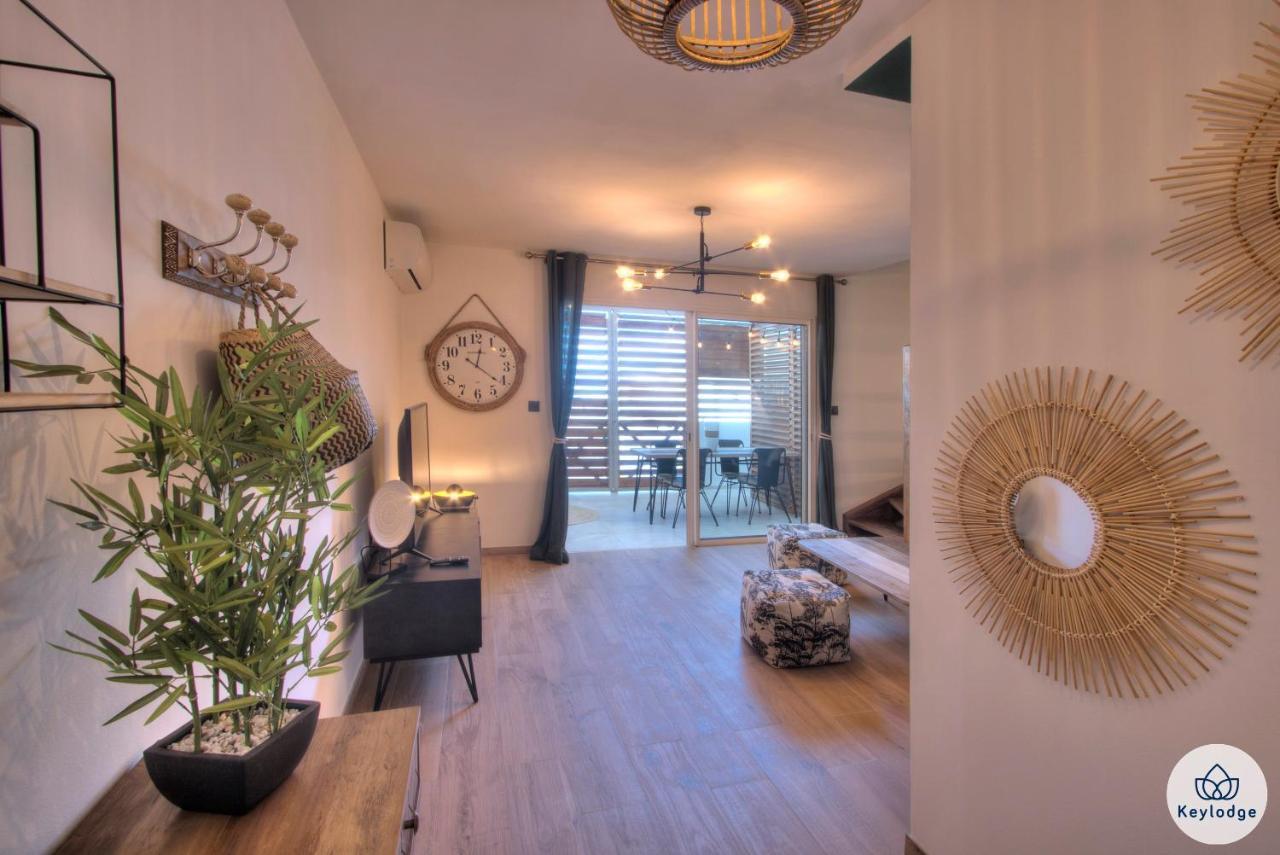 Apt - 4 Pers - Petit Duc - Renove - 44M² - Centre De Mont Rocquefeuil - Saint-Gilles Les Bains Saint-Gilles-les-Bains Exterior foto